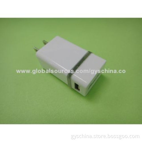 Dual USB Charger, 5V-2.1A Output for Mobile Phones and Tablet PCs, Charge Two Devices at Same Time